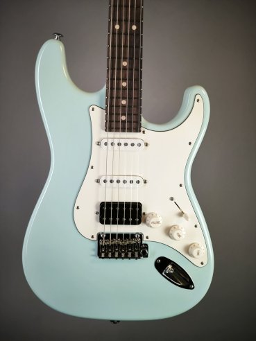 Suhr Classic S Antique Sonic Blue RW HSS c/bag