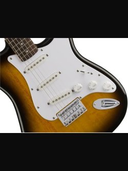 Squier Bullet Stratocaster SSS Hard Tail Rosewood Fingerboard Brown Sunburst 2