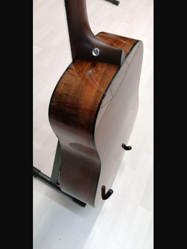 Martin D-18E Folk Elettrificata + Astuccio