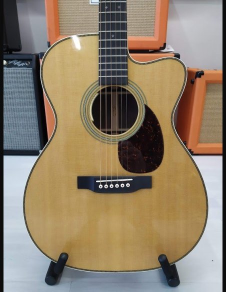 Martin OMC-28E Folk Elettricata