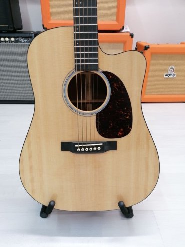 Martin DCPA4 Folk Elettrificata + Case