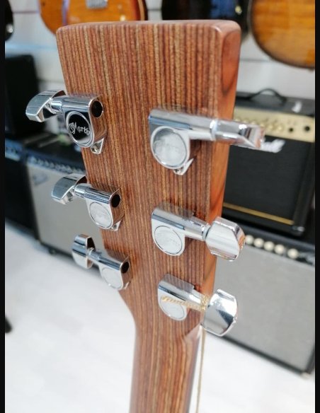 Martin DCX1AE w/Fishman Sonitone X-Series Folk Elettrificata