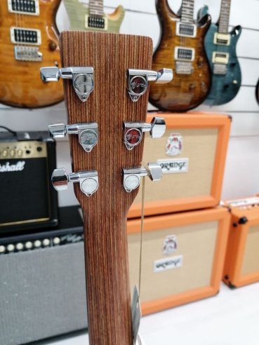 Martin DCX1AE w/Fishman Sonitone X-Series Folk Elettrificata