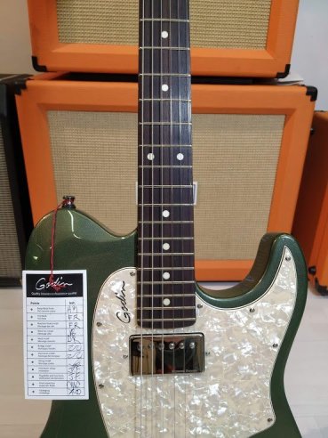 Godin Stadium '59 Desert Green RN w/Bag