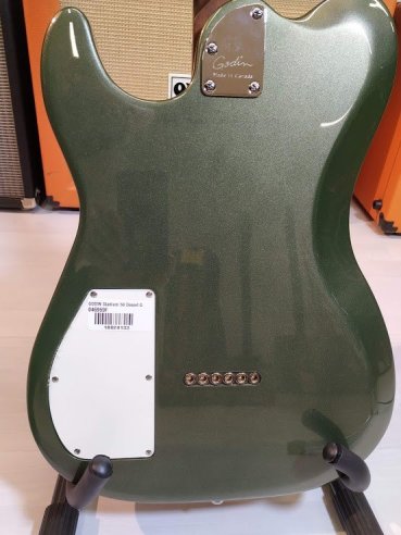 Godin Stadium '59 Desert Green RN w/Bag