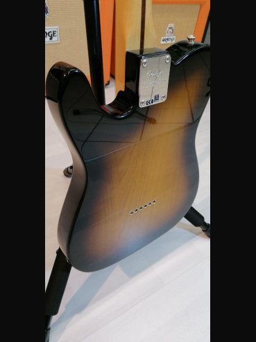Fender Classic Player Baja Telecaster Maple Fingerboard 2 Color Sunburst