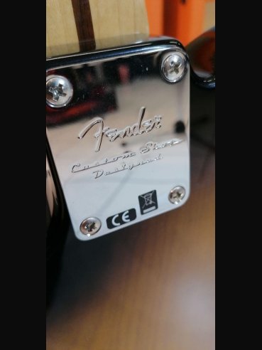 Fender Classic Player Baja Telecaster Maple Fingerboard 2 Color Sunburst