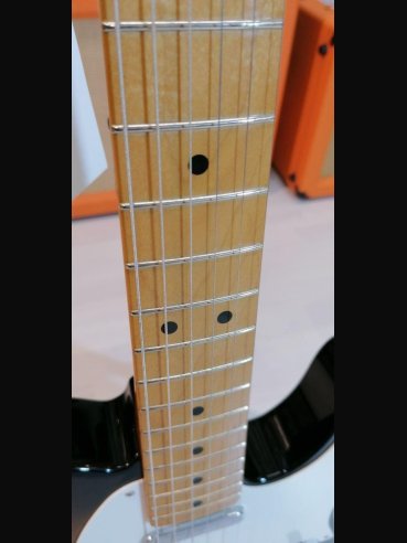 Fender Classic Series '50s Telecaster Maple Fingerboard 2 Color Sunburst