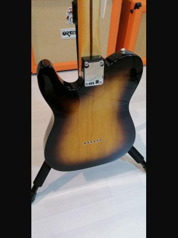 Fender Classic Series '50s Telecaster Maple Fingerboard 2 Color Sunburst