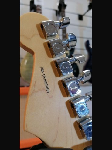 Fender American Professional Stratocaster Rosewood Fingerboard Black