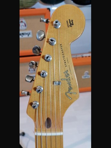 Fender Classic Series '50 Stratocaster Maple Fingerboard Daphe Blue c/bag