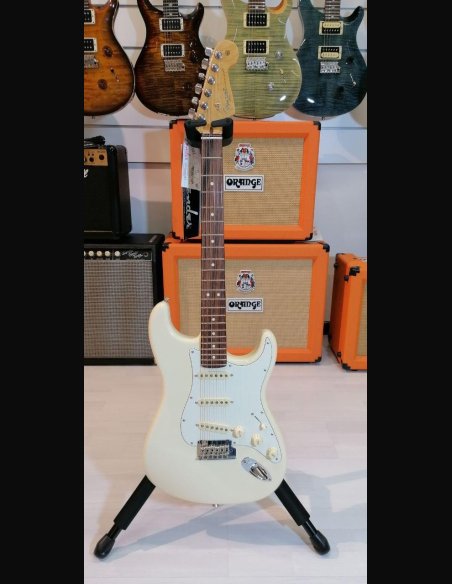 Fender American Professional Stratocaster Rosewood Fingerboard Olympic White