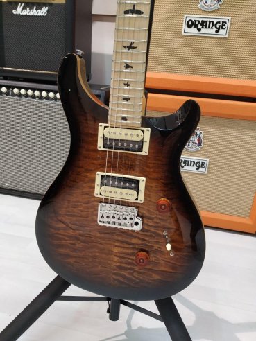 PRS SE Custom 24 Quilted Maple Neck Vintage Black Gold Burst