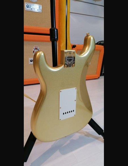 Squier 60Th Anniversary Classic Vibe Strotocaster Maple Fingerboard Aztec Gold