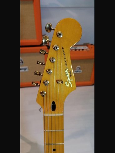 Squier 60Th Anniversary Classic Vibe Strotocaster Maple Fingerboard Aztec Gold