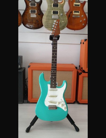 Suhr Scott Henderson Signature Classic Seafoam Green