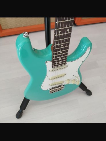 Suhr Scott Henderson Signature Classic Seafoam Green