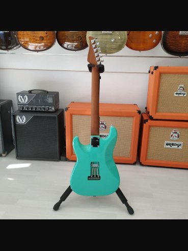Suhr Scott Henderson Signature Classic Seafoam Green