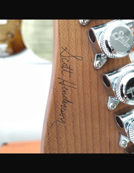 Suhr Scott Henderson Signature Classic Seafoam Green