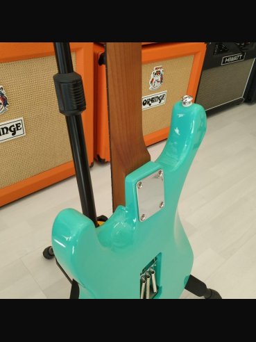 Suhr Scott Henderson Signature Classic Seafoam Green