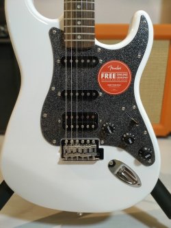 Squier Affinity Stratocaster HSS Lrl Oympic White 2