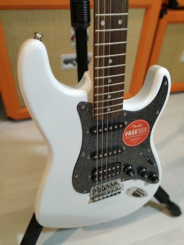 Squier Affinity Stratocaster HSS Lrl Oympic White