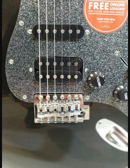 Squier Affinity Stratocaster HSS Lrl Montego Rosewood Fingerboard Black Metal