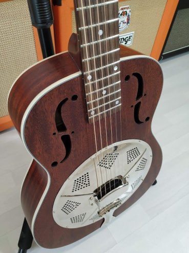 Sigmaguitars RM-140 Resonant Semilucida