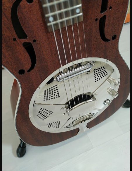 Sigmaguitars RM-140E Resonant Elettrificato Semilucida