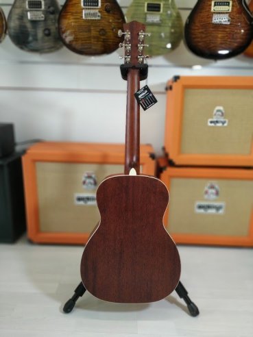 Sigmaguitars RM-140E Resonant Elettrificato Semilucida