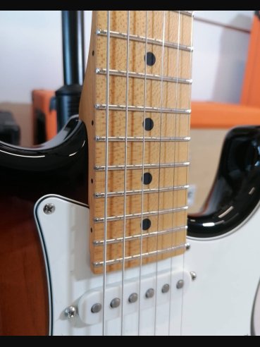 Suhr Classic S 3 Tone Burst MP SSS Chitarra Elettrica