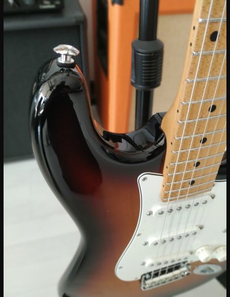 Suhr Classic S 3 Tone Burst MP SSS Chitarra Elettrica