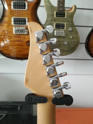 Suhr Classic S 3 Tone Burst MP SSS Chitarra Elettrica