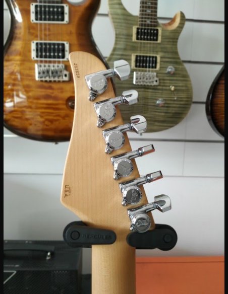 Suhr Classic S 3 Tone Burst MP SSS Chitarra Elettrica