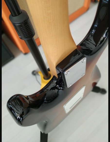 Suhr Classic S 3 Tone Burst MP SSS Chitarra Elettrica