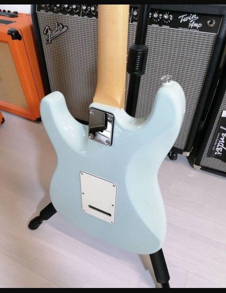 Suhr Classic S Rosewood HSS Sonic Blue Chitarra Elettrica