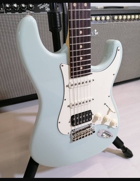 Suhr Classic S Rosewood HSS Sonic Blue Chitarra Elettrica