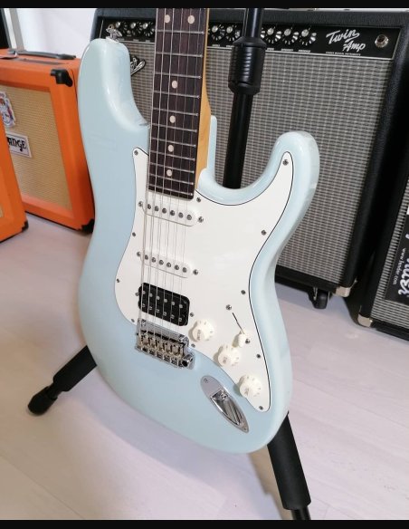 Suhr Classic S Rosewood HSS Sonic Blue Chitarra Elettrica