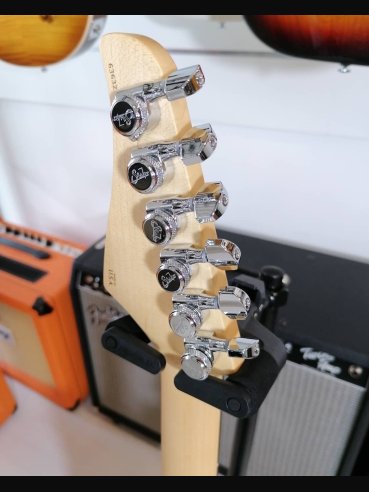 Suhr Classic S Rosewood HSS Sonic Blue Chitarra Elettrica