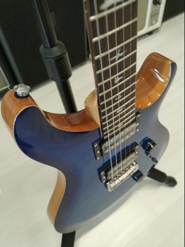 PRS SE Custom 24 Faded Blue Burst