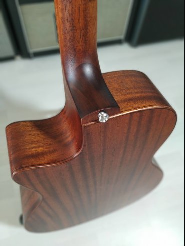 Eko Duo A 200 CE Cutaway Chitarra Folk Elettrificata